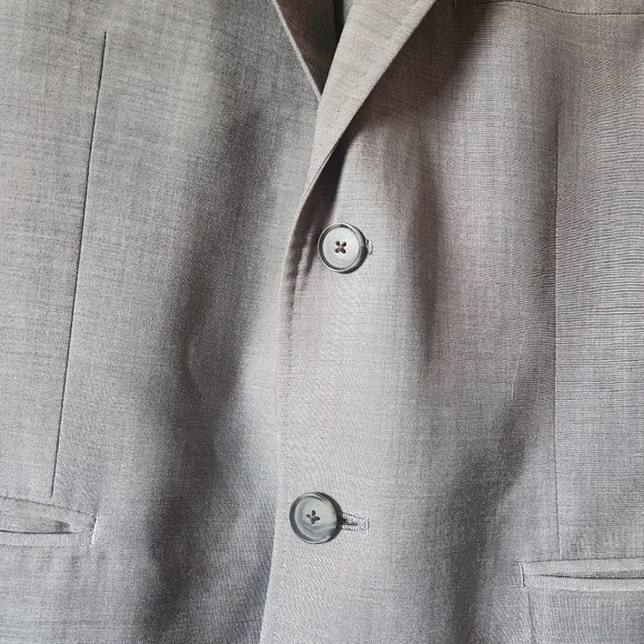 Dkny Men's Gray 100% Wool Suit Size 42S - Picture 3 of 15